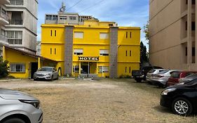 HOTEL FRENTE al MAR